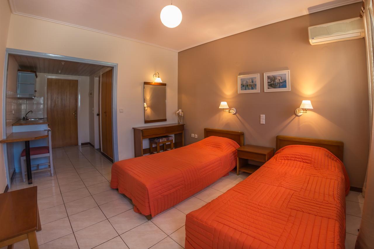 Chryssi Akti Hotel 아르가시 외부 사진