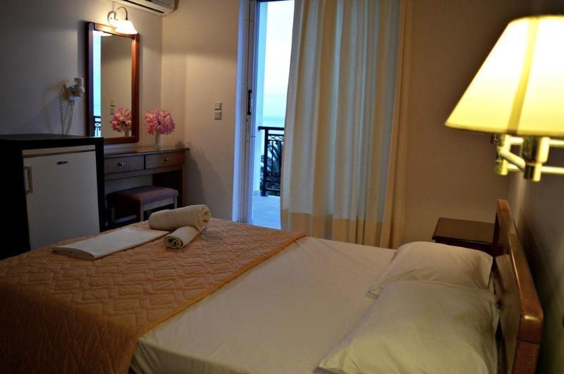 Chryssi Akti Hotel 아르가시 외부 사진